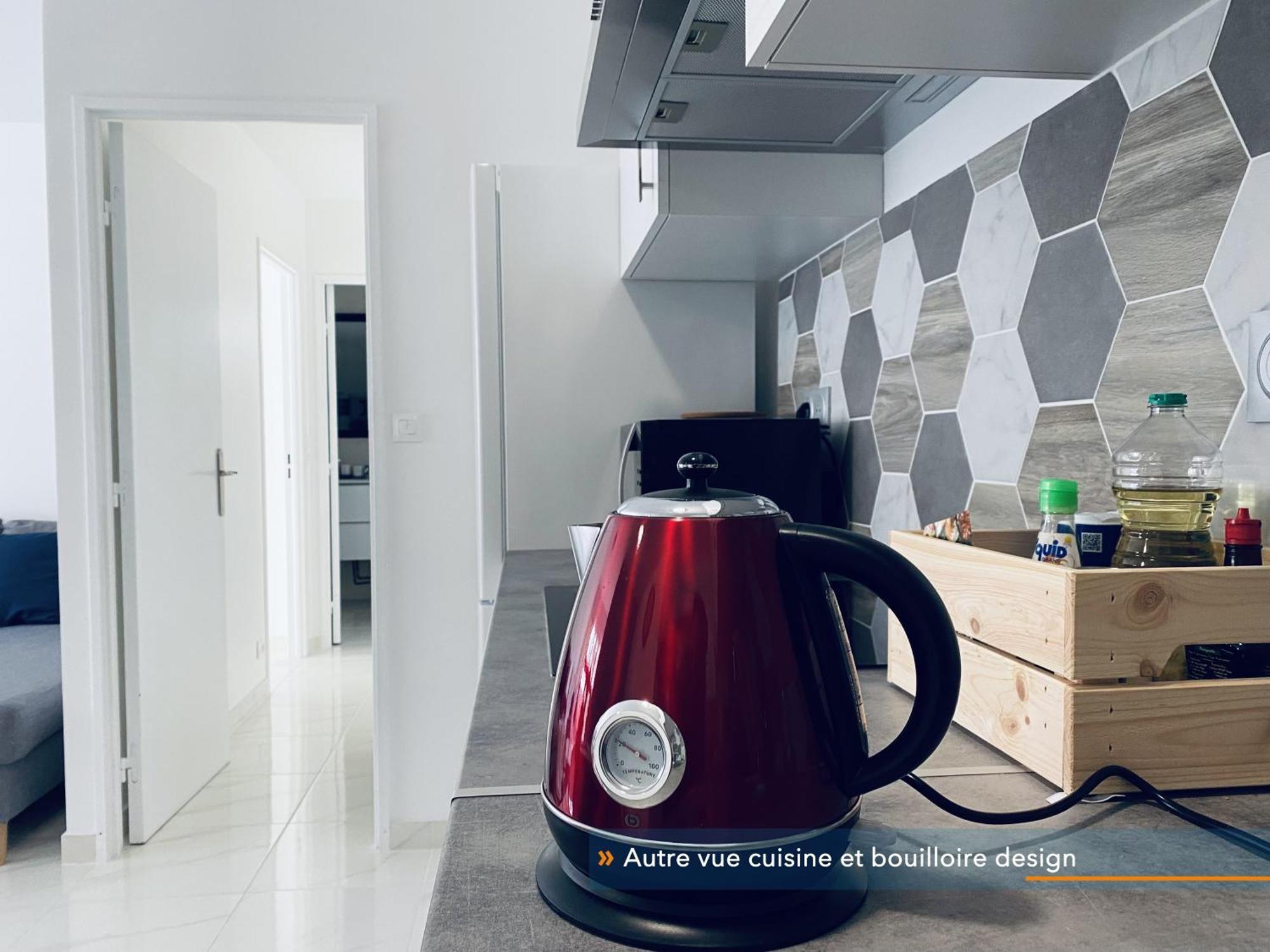 Appartement Parisien Neuf, Moderne Avec Une Grande Salon, 2 Chambres, 4 Lits, Parking Gratuit, 15Min De Paris Et 13 Min Aeroport Orly Vitry-sur-Seine Exterior photo