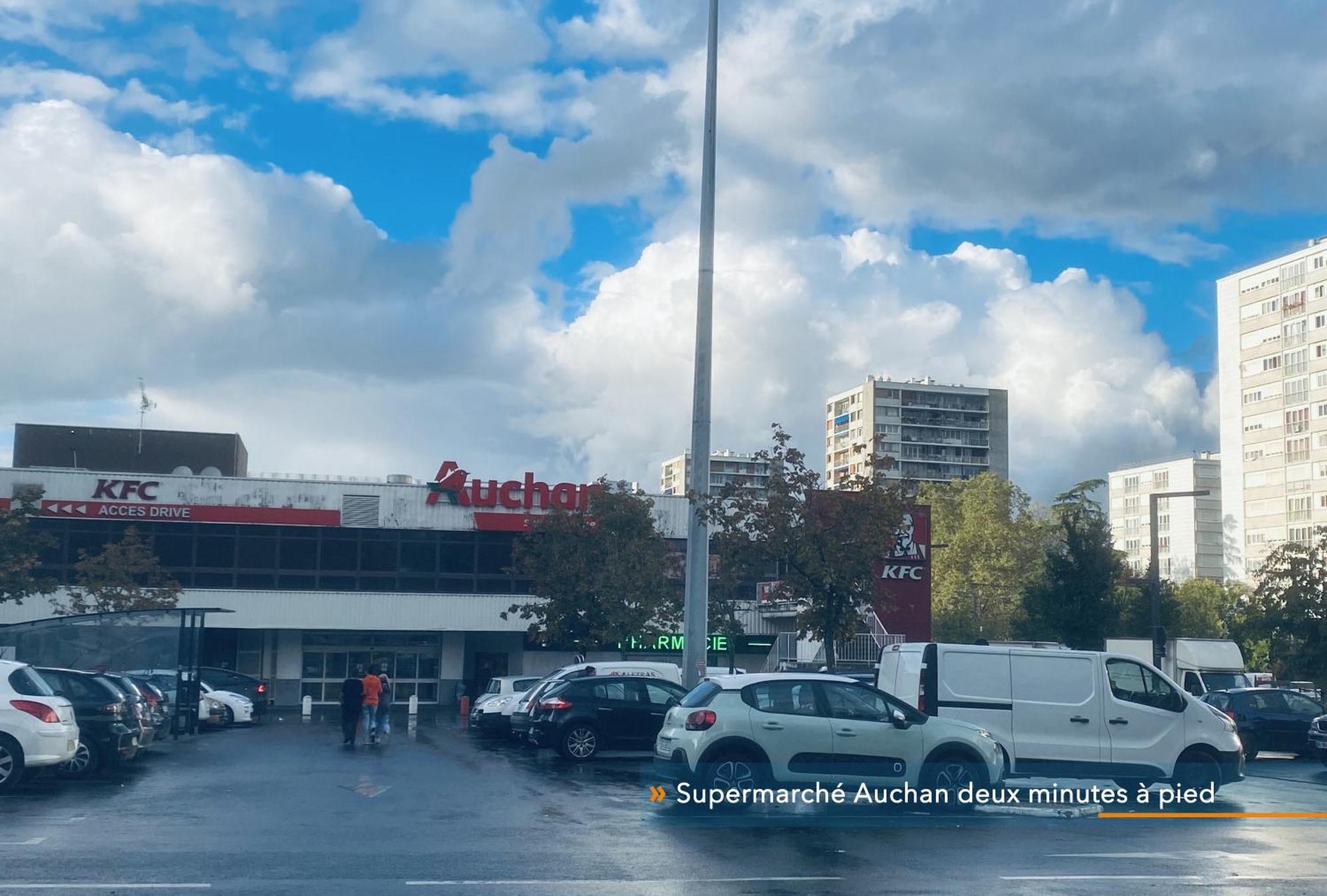 Appartement Parisien Neuf, Moderne Avec Une Grande Salon, 2 Chambres, 4 Lits, Parking Gratuit, 15Min De Paris Et 13 Min Aeroport Orly Vitry-sur-Seine Exterior photo